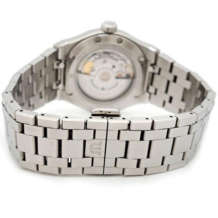 MAURICE LACROIX 
Icon Automatic 
With box and warranty card