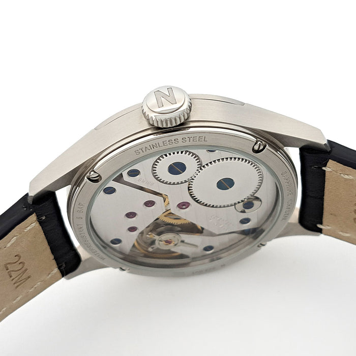 NIVREL 
スモールセコンド 
箱ギャラ付