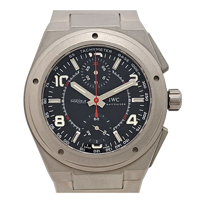 IWC 
インヂュニア クロノグラフ AMG 
箱ギャラ付