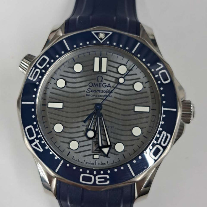 【WHOLESALES】
OMEGA 
210.32.42.20.06.001 
Guarantee Pictogram Master Chronometer Certificate