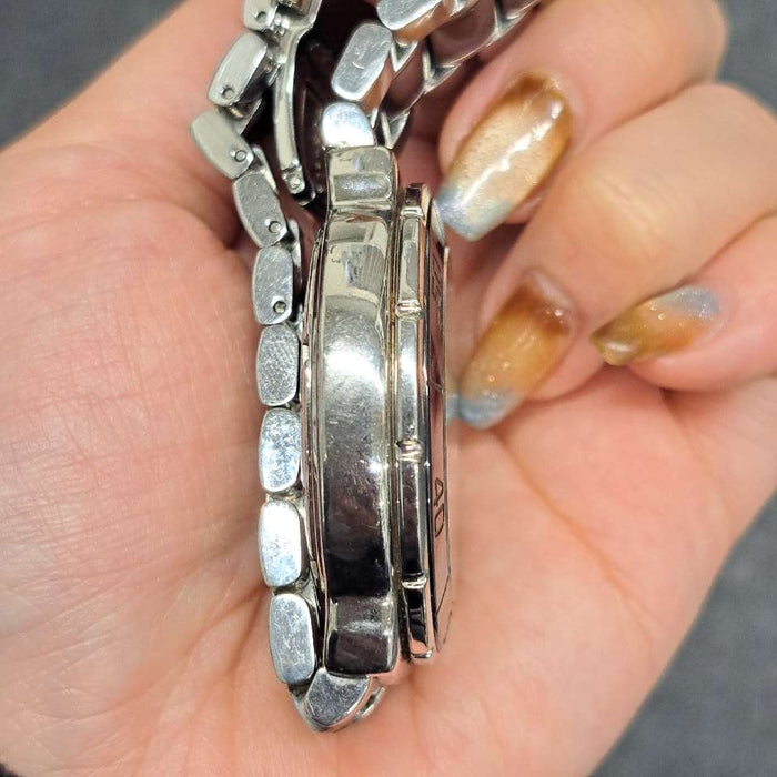 【WHOLESALES】
TAG HEUER 
CAH1210.BA0862 
箱(内箱劣化)　ギャランティ