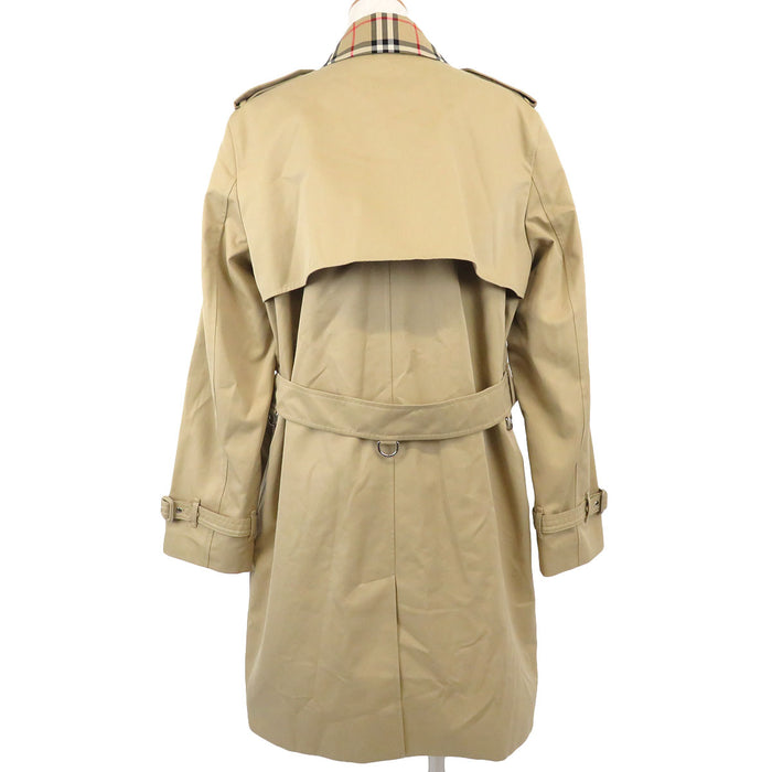 BURBERRY 
Trench coat a collo con motivo check in cotone