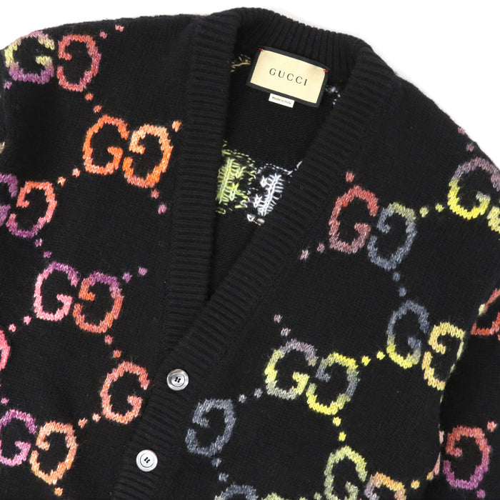 GUCCI  
All-over pattern knit wool  
GG jacquard multicolor cardigan
