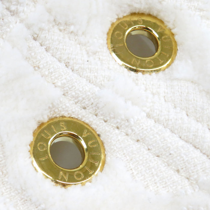 LOUIS VUITTON  
Logo Embroidery  
Chapeau LV Vacation Reversible Bucket Hat  
Monogram