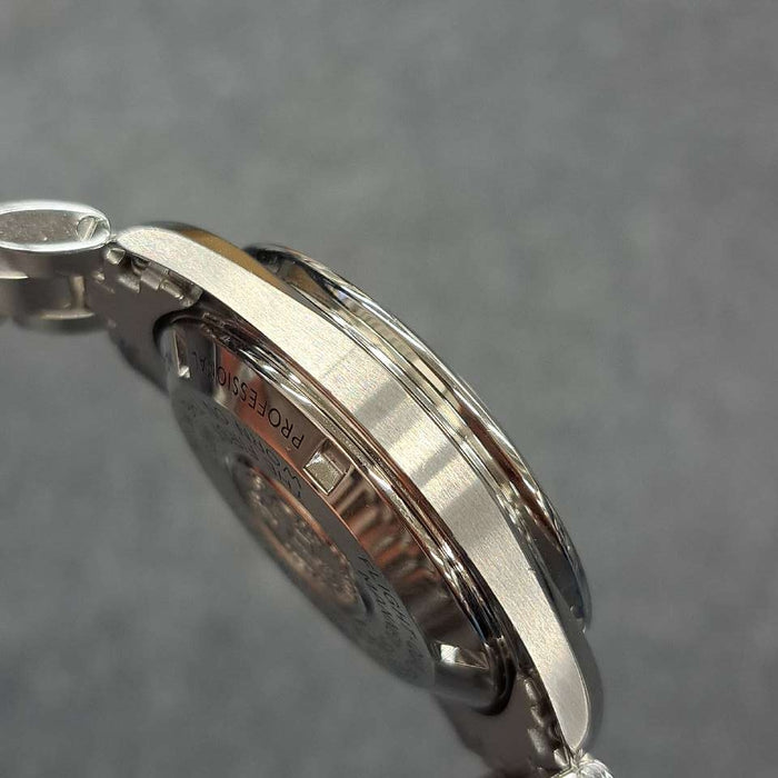 【批发】
欧米茄
311.30.42.30.01.005
速度大师
盒子 保修卡 图标 原装尼龙表带×1 原装表扣×1 原装延长表带×1