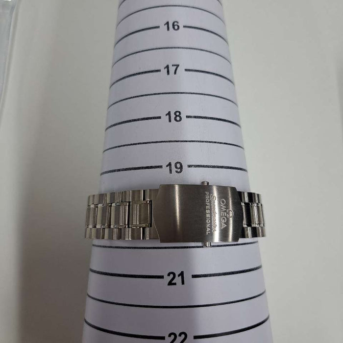 【批发】
欧米茄
311.30.42.30.01.005
速度大师
盒子 保修卡 图标 原装尼龙表带×1 原装表扣×1 原装延长表带×1