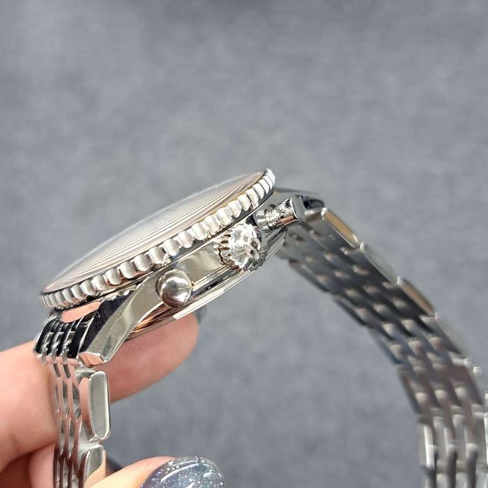 【批發】
BREITLING
A022B01NP
箱（內箱劣化） 保證書 計時碼錶證書