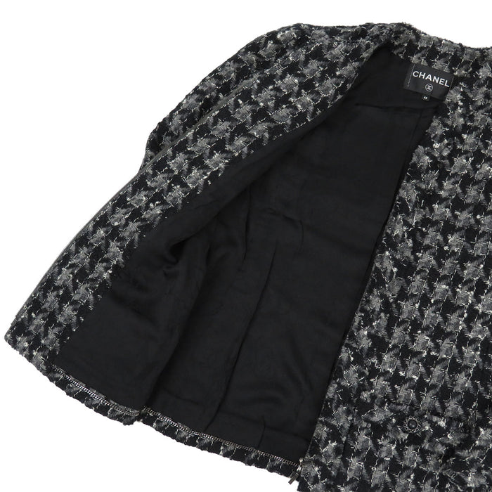 CHANEL 
CC Vネック フリンジ ウール 
ツイード ジップアップ ジャケット