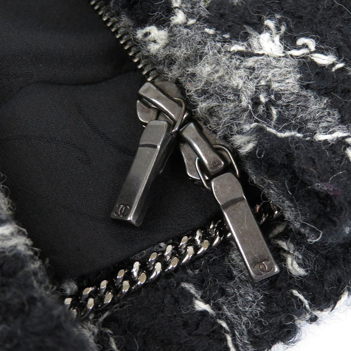 CHANEL 
CC Vネック フリンジ ウール 
ツイード ジップアップ ジャケット