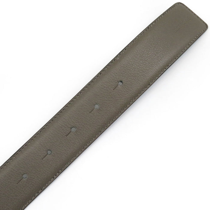 Dior  
標誌皮革  
CD 鎖扣可翻轉皮帶  
迪奧男裝