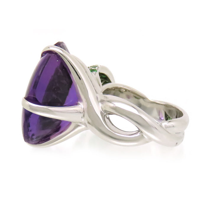 CHANEL 
カメリア アメシスト リング