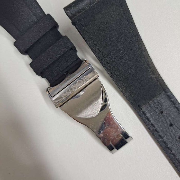 【WHOLESALES】
TUDOR 
79730 
箱　ギャランティ　純正ナイロンベルト×1(使用感小)