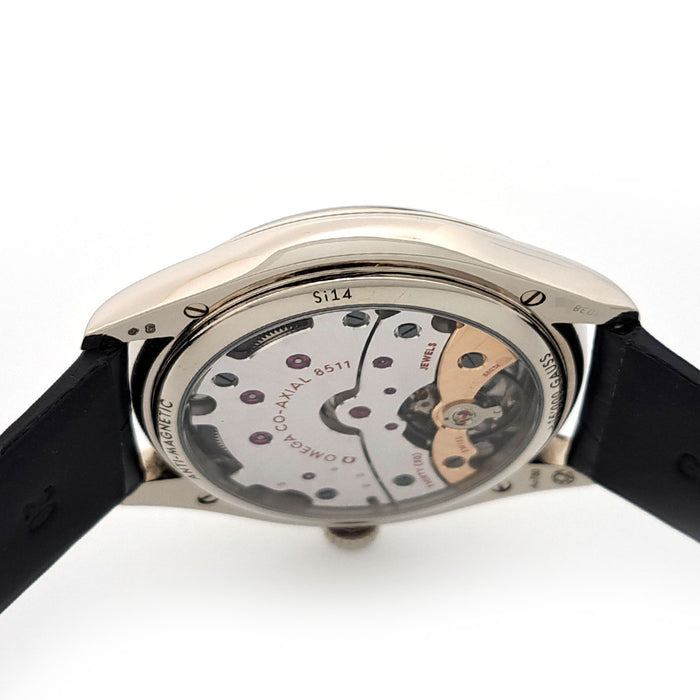 OMEGA 
De Ville Trésor 
Con scatola e garanzia