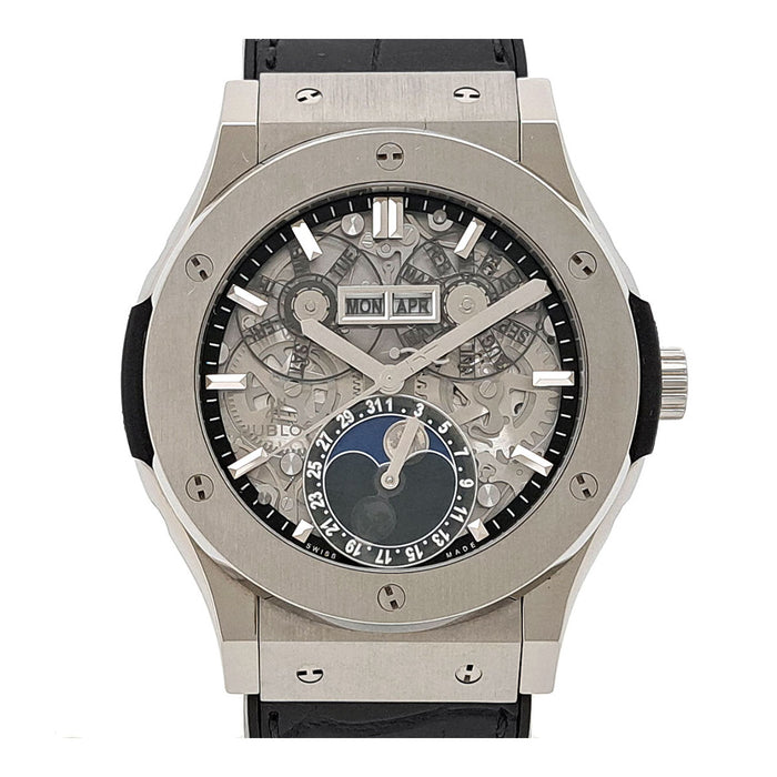 HUBLOT 
Classic Fusion Aérofusion Phase de Lune 
Avec boîte et certificat d'authenticité