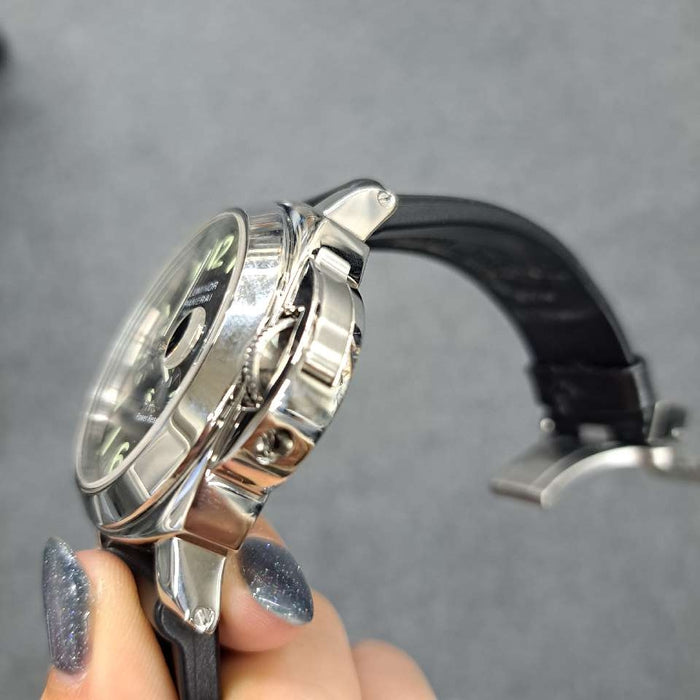 【WHOLESALES】
OFFICINE PANERAI 
箱　保證書　天文台認證　工具