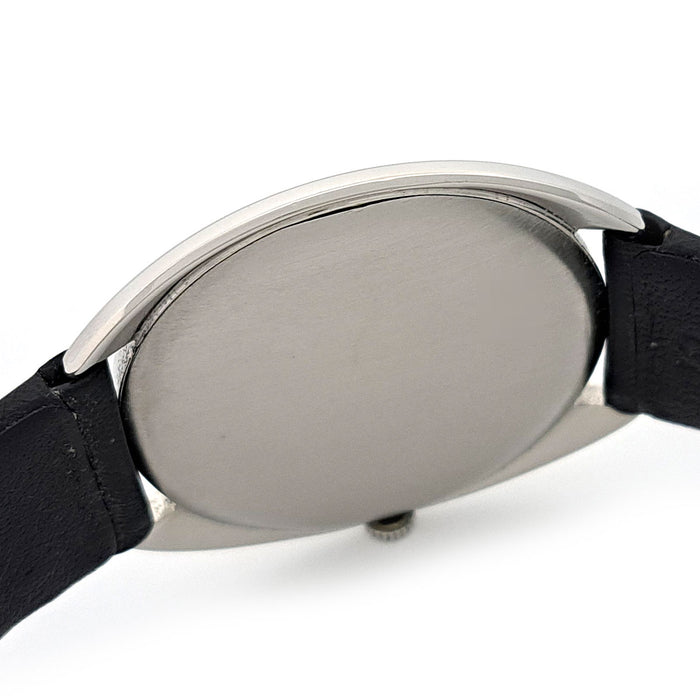 UNIVERSAL GENEVE 
ホワイトシャドウ