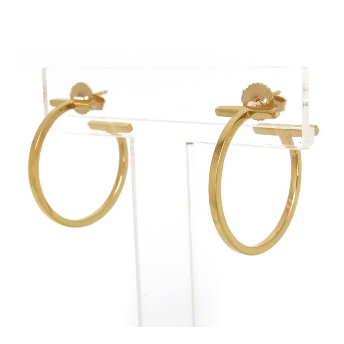 TIFFANY&Co. 
Tワイヤー フープ ピアス ミディアム
