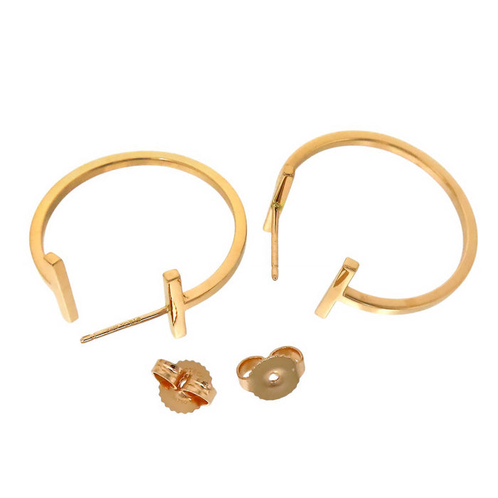 TIFFANY&Co. 
Tワイヤー フープ ピアス ミディアム