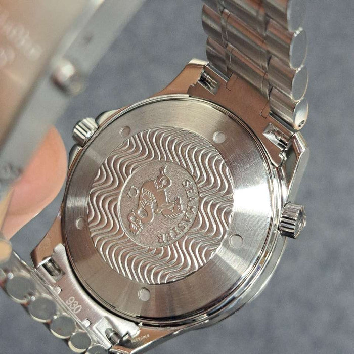 【WHOLESALES】
OMEGA 
箱　ギャランティ(日付、ショップ印のみ)