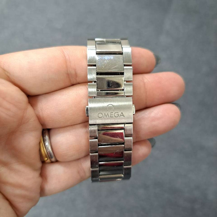 【WHOLESALES】
OMEGA
220.10.41.21.10.001
Seamaster Aqua Terra
Box, Warranty, Pictogram, Chronograph, Links