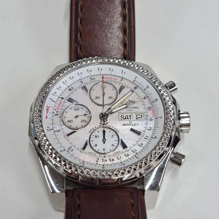 【WHOLESALES】
BREITLING
A13362
Bentley GT
Boîte extérieure, garantie, certificat de chronomètre