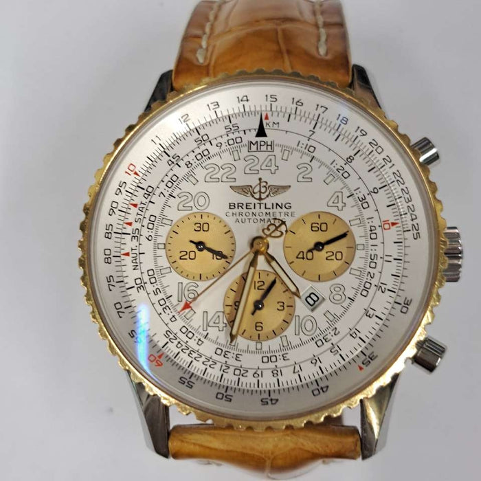 【WHOLESALES】
BREITLING
D22322
Box (inner box deteriorated), guarantee, chronometer certificate, service case, genuine leather belt ×1 (slight signs of use), genuine D buckle ×1