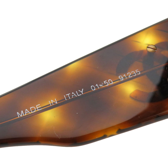 CHANEL 
COCO CC ロゴ べっ甲柄 
ココマーク マトラッセ サングラス