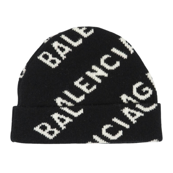 BALENCIAGA 
Laine à motif intégral 
Bonnet en tricot avec logo intégral