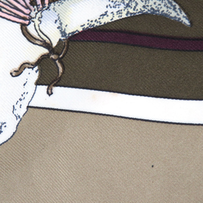 HERMES 
スカーフ 大判 シルク 
カレ 90 PANI LA SHAR PAWNEE パウニー族の首長