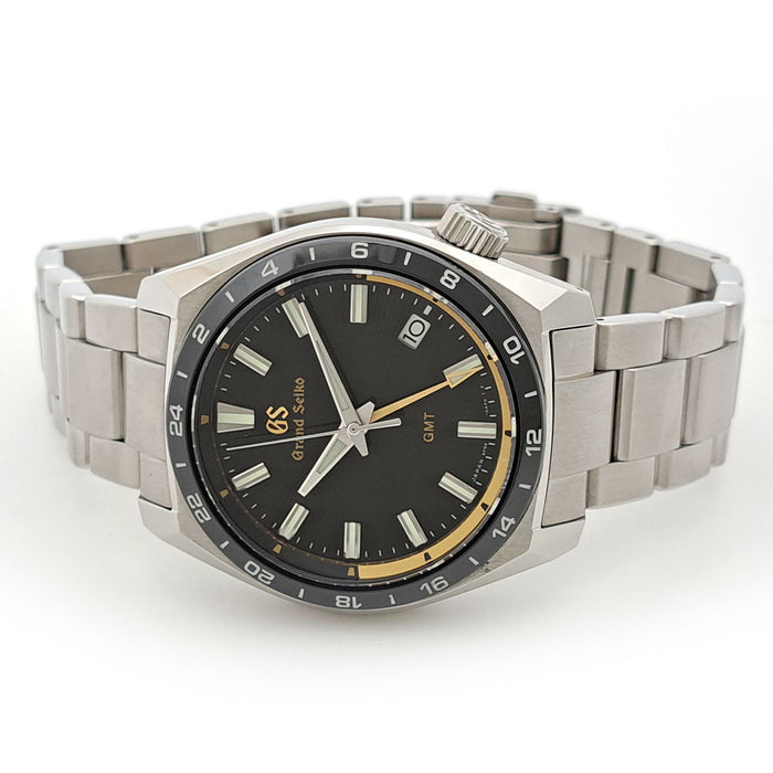 SEIKO 
Grand Seiko Sports Collection 
With Warranty Card