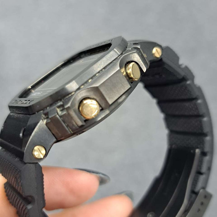 【WHOLESALES】
CASIO
MRG-B5000R-1JR
Box, Guarantee, Extended Warranty Card