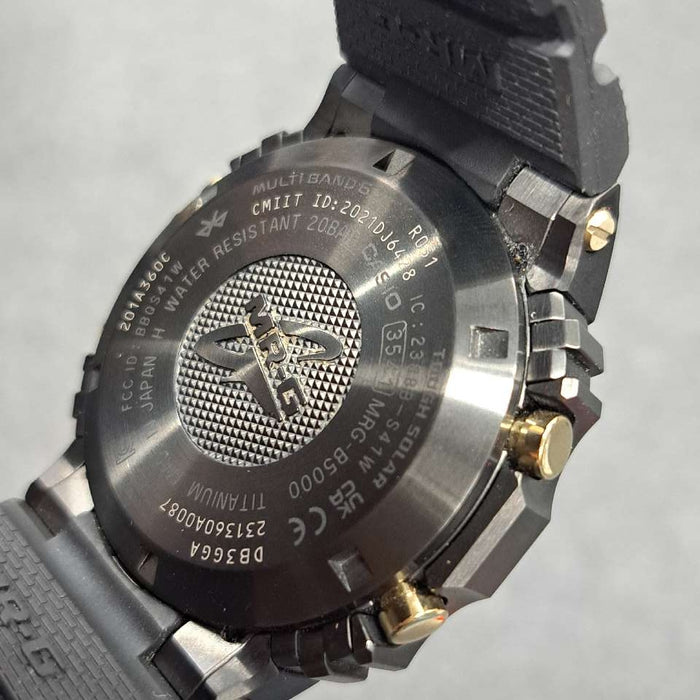 【WHOLESALES】
CASIO
MRG-B5000R-1JR
Box, Guarantee, Extended Warranty Card