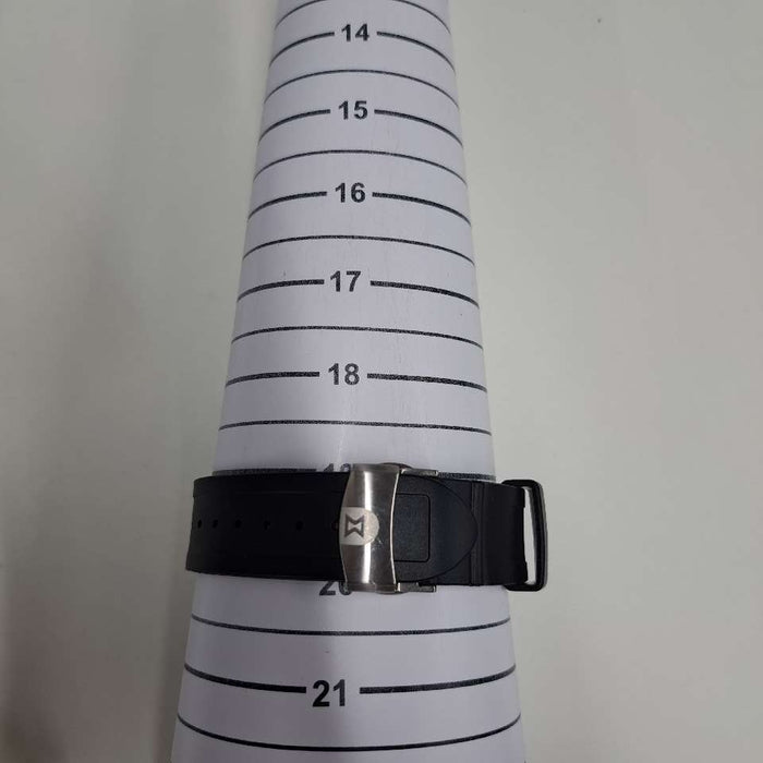 【WHOLESALES】
EDOX
10221
Box Guarantee