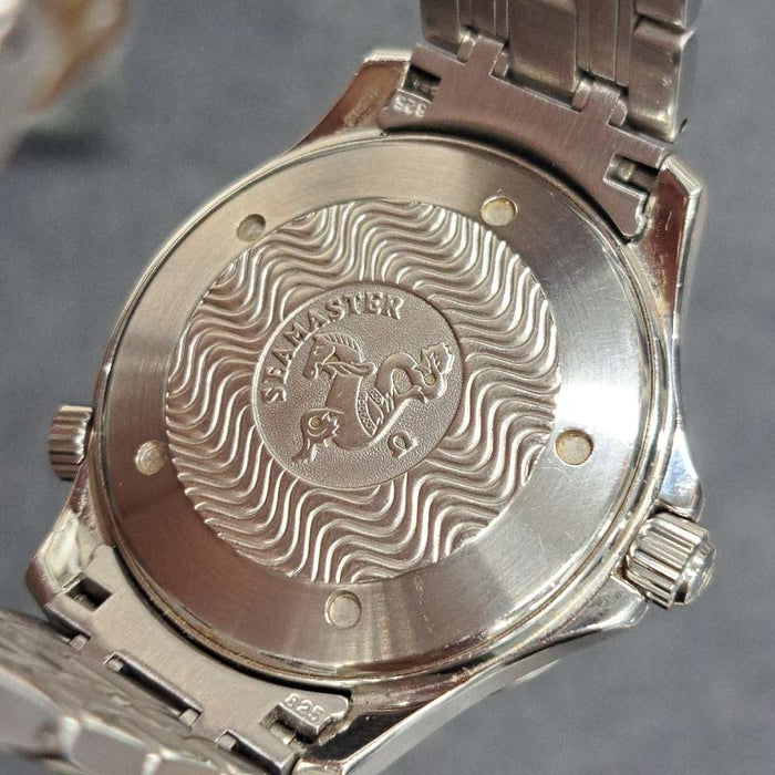 【WHOLESALES】
OMEGA
Inner box (deteriorated) Guarantee (date and shop stamp only)