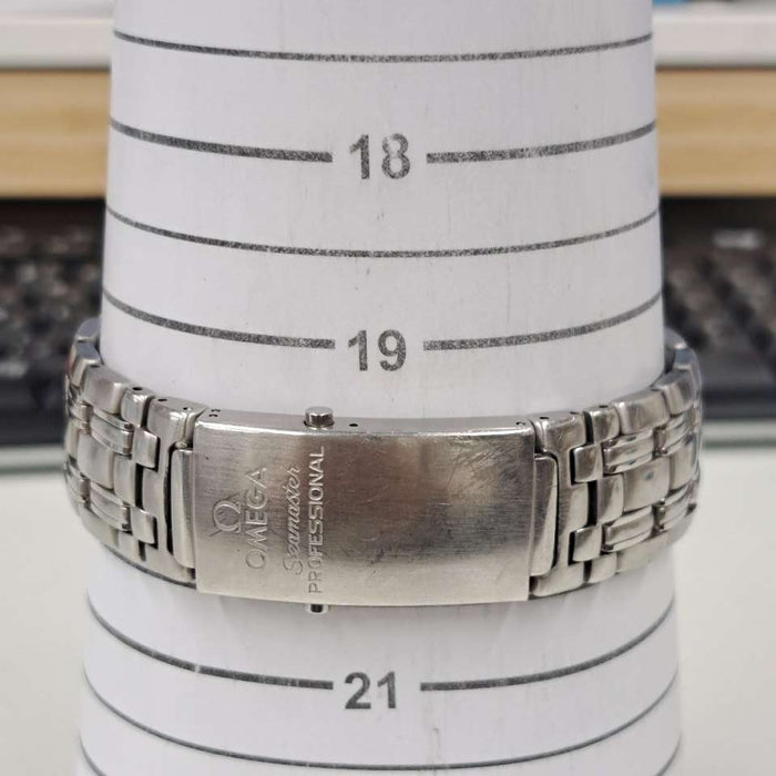 【WHOLESALES】
OMEGA
Inner box (deteriorated) Guarantee (date and shop stamp only)