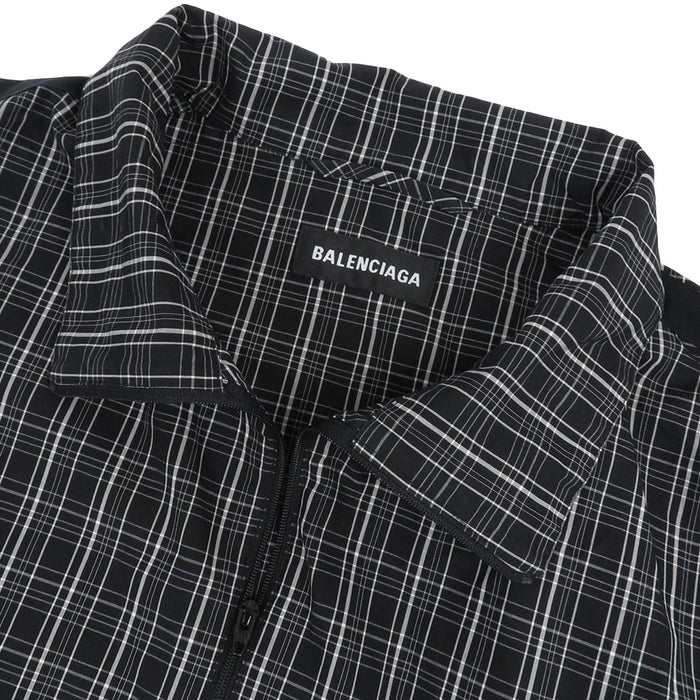BALENCIAGA 
オーバーサイズ ジップアップ 
ロゴ プリント ポプリン チェック シャツ ジャケット