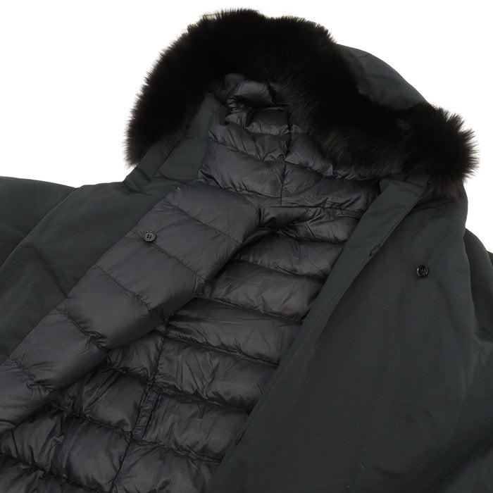 MAX MARA 
Esu Makkusu Mārā 
Cappotto imbottito reversibile con pelliccia 
'S Max Mara