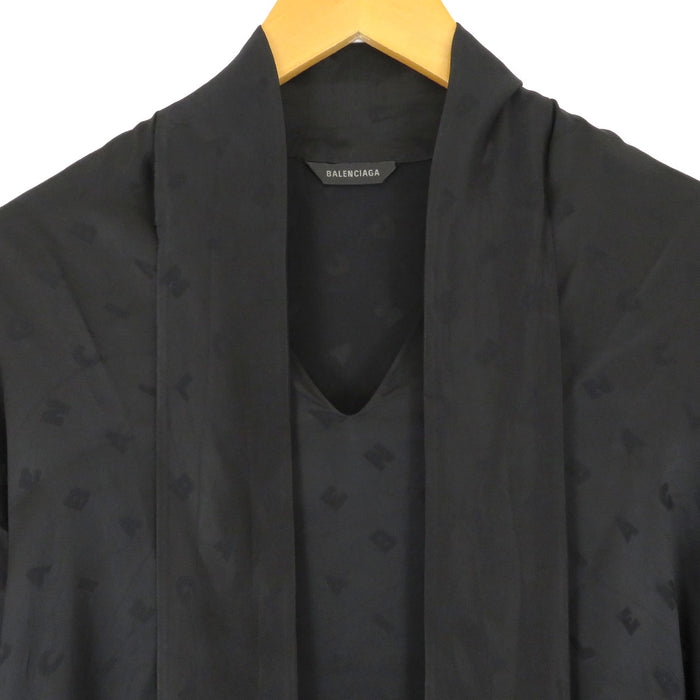 BALENCIAGA 
総柄 リボン ロングスリーブ レーヨン 
ロゴ ボウタイ ブラウス BALENCIAGA -Authentic Pre-owned ブラウス by TS Trading Co., Ltd.