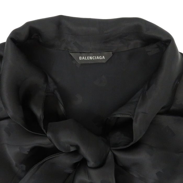 BALENCIAGA 
総柄 リボン ロングスリーブ レーヨン 
ロゴ ボウタイ ブラウス BALENCIAGA -Authentic Pre-owned ブラウス by TS Trading Co., Ltd.