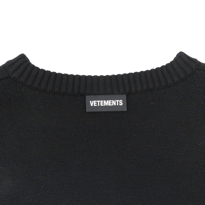 VETEMENTS 
VETEMENTS ウール 
ロゴ プリント ニット