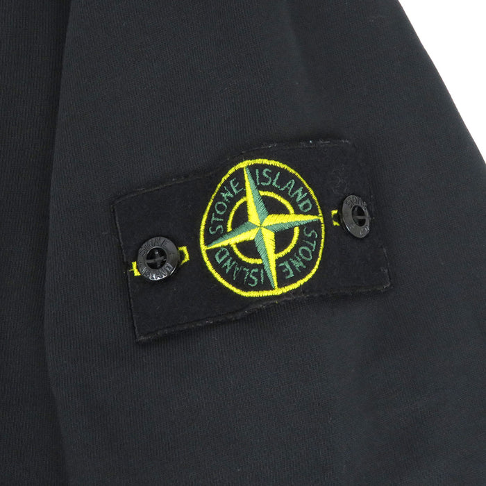 STONE ISLAND  
石岛 徽章 棉质 标志扣  
FELPA 拉链开衫 卫衣