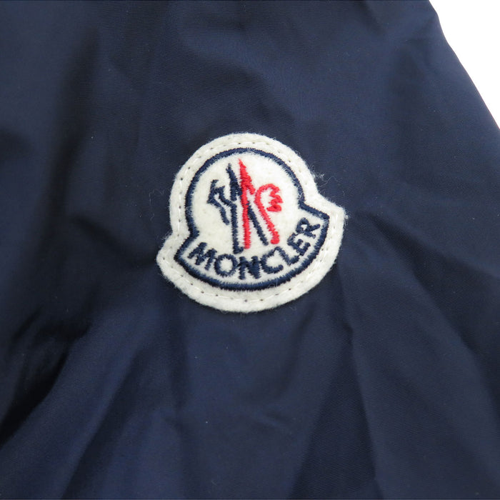 MONCLER  
徽章 花卉圖案  
FOUCHER 切割刺繡 尼龍夾克