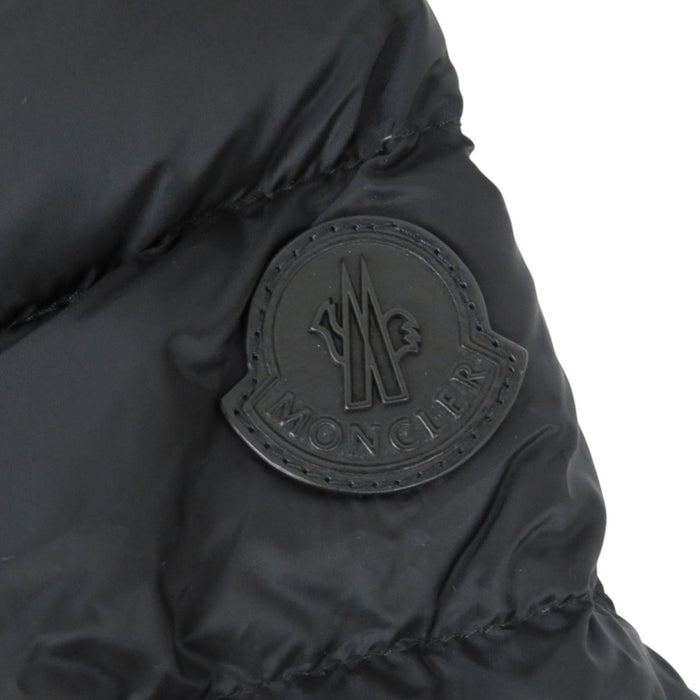 MONCLER 
ロゴ ハイネック ダブルジップ 
JEANDAT レザー ナイロン 切替 ダウンジャケット