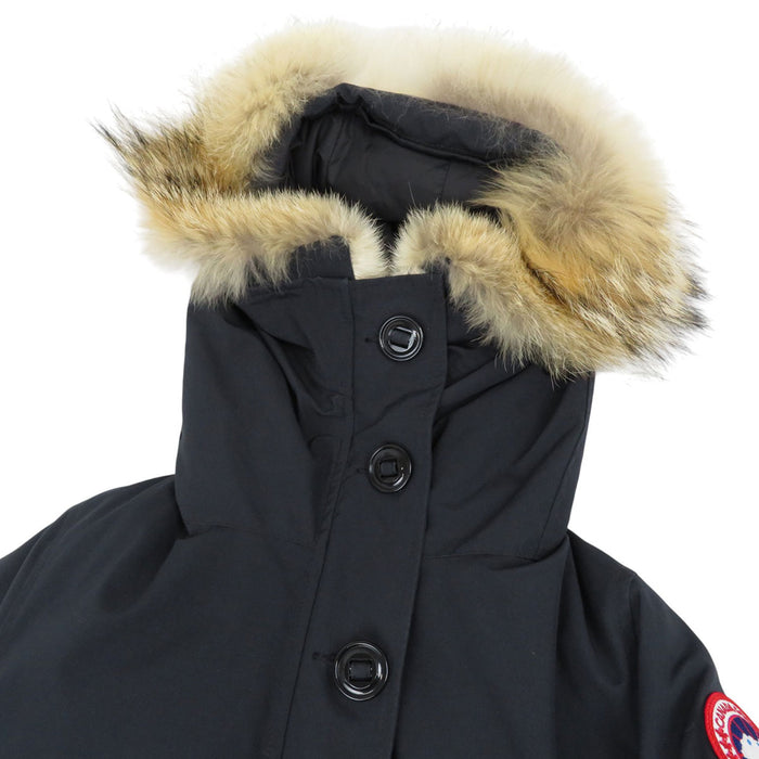 CANADA GOOSE 
Patch logo cappuccio in coyote 
BRONTE giacca imbottita con pelliccia