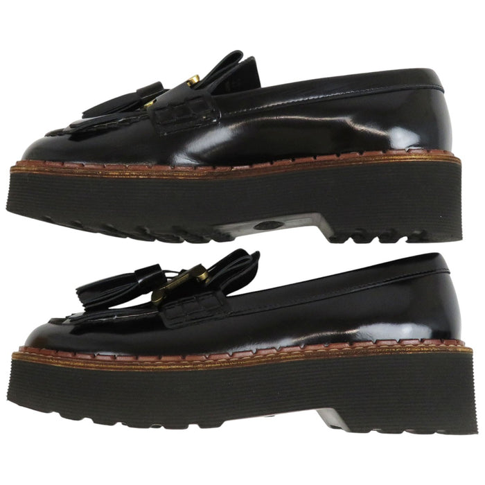 TOD’S 
ケイト フリンジ レザー 
KATE タッセル ローファー