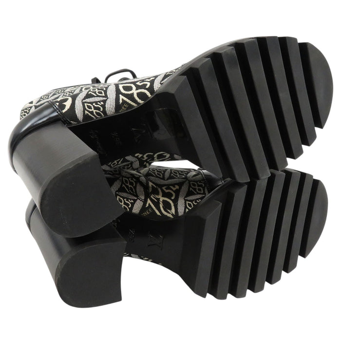 LOUIS VUITTON 
LV 1854 ロゴ レースアップ 
スタートレイル アンクルブーツ 
モノグラム