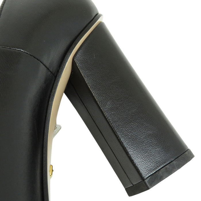 GUCCI 
ロゴ ハイヒール レザー ゴールドカラー金具 
GGマーモント フリンジ パンプス