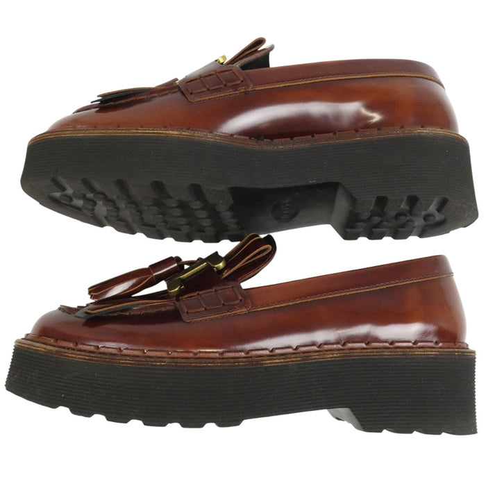 TOD’S 
ロゴ レザー 
KATE ケイト タッセル ローファー