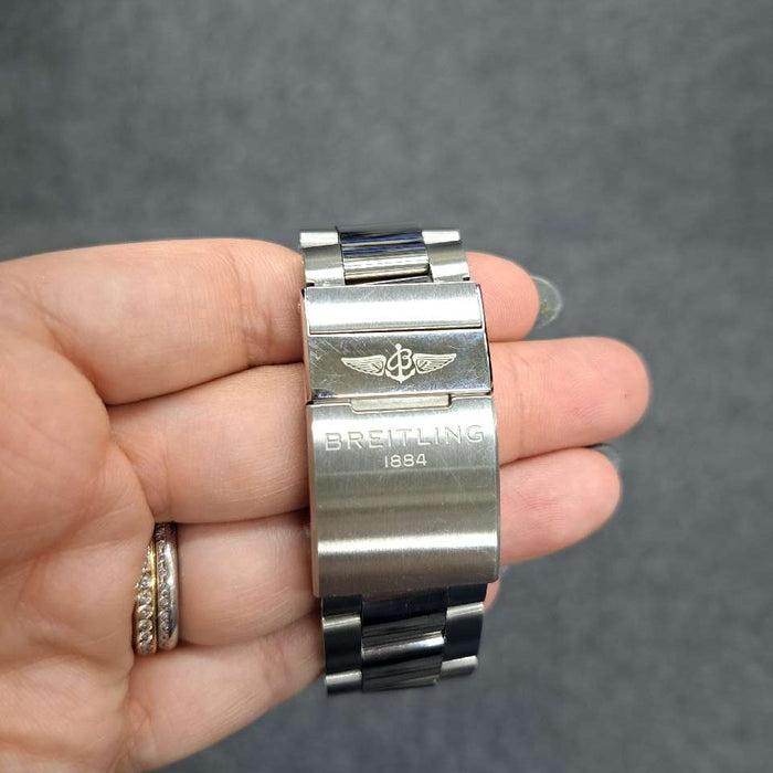 【INGROSSO】  
BREITLING  
A32395  
Scatola, garanzia, cinturino in gomma originale ×1 (usura media), cinturino in pelle originale ×1 (usura leggera), fibbia déployante originale ×1