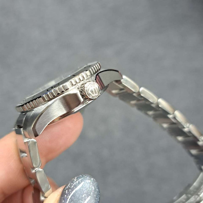 【WHOLESALES】
TAG HEUER 
WBP2410.BA0622 
箱　ギャランティ（日付、ショップ印なし）　宝石証明書